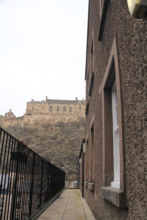 Apartment In Edinburgh With Great View On Castle Zewnętrze zdjęcie